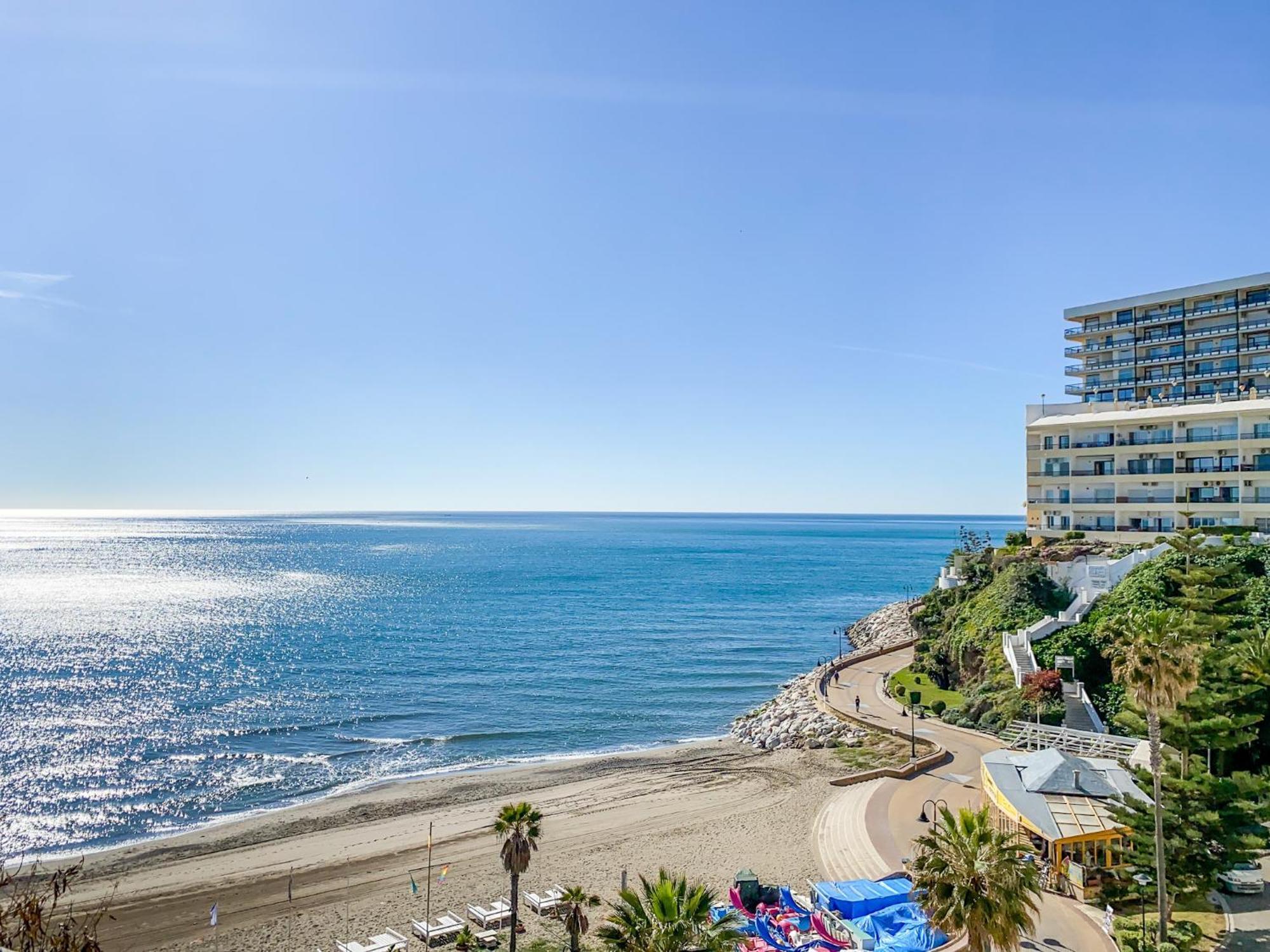 דירות טורמולינוס Roca Chica - Parking - Frente Playa - Terraza - Wifi - Bajondillo Y Carihuela מראה חיצוני תמונה