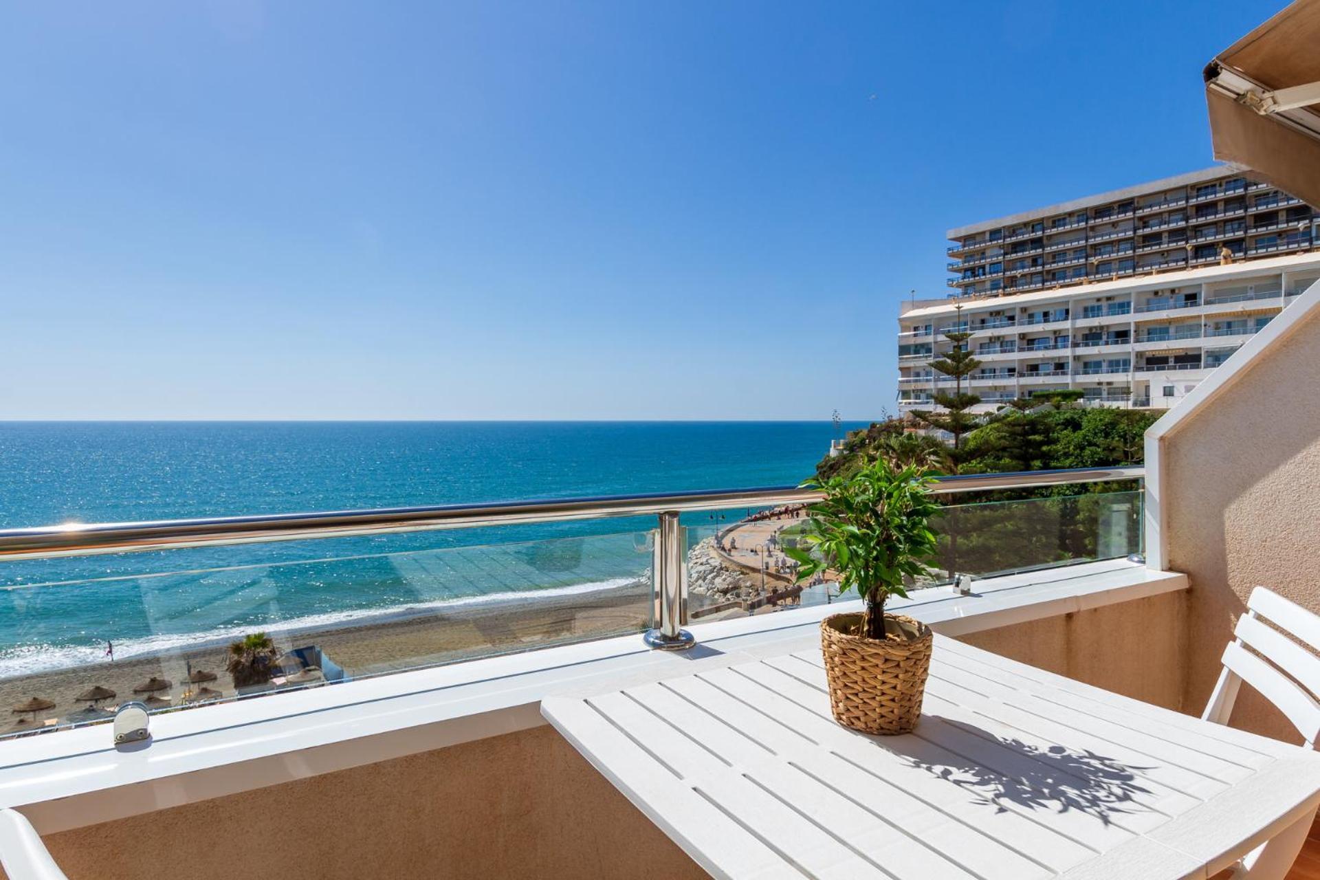 דירות טורמולינוס Roca Chica - Parking - Frente Playa - Terraza - Wifi - Bajondillo Y Carihuela מראה חיצוני תמונה